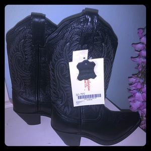 Women  black leather cowboy boots